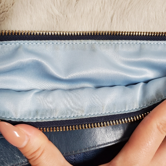 Coach Blue Leather Hobo Gold Hardware EUC - Picture 8 of 8